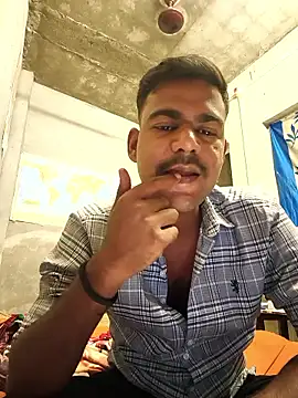 akshat234556 online show from March 25, 2026, 3:51 pm