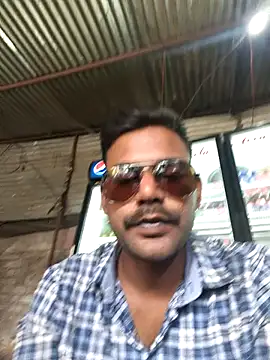 akshat234556 online show from March 27, 2026, 9:53 am
