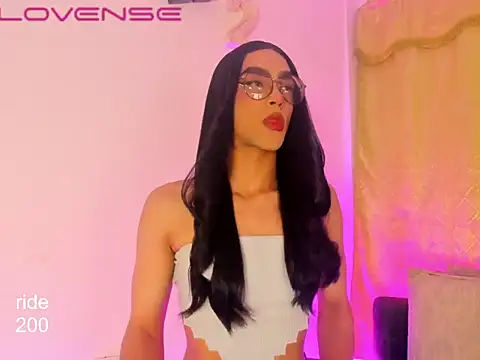 Snapshot of melissa_hot21 chatting on April 29, 2026, 1:53 am melissa hot21 online show from April 29, 2026, 1:53 am