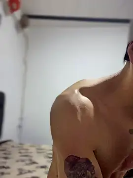 ManSexyyHot online show from March 6, 2026, 8:44 am