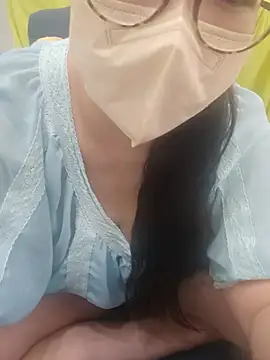 ayumidesu online show from August 7, 2026, 1:51 am