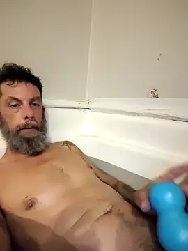 Snapshot of Hootie421 chatting on March 7, 2026, 4:53 am Hootie421 online show from March 7, 2026, 4:53 am