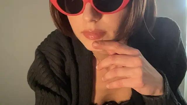 SlowVenomXX online show from March 5, 2026, 2:02 pm