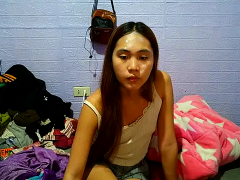 aina2003 online show from May 31, 2026, 4:20 am