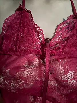 Weter squirt77 online show from March 24, 2026, 6:24 pm