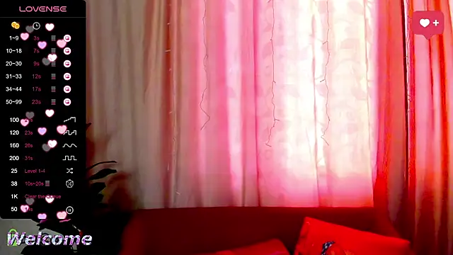 Snapshot of LilllyMoon chatting on March 21, 2026, 2:05 am LilllyMoon online show from March 21, 2026, 2:05 am