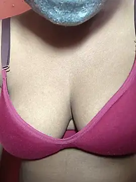 Snapshot of Horny_Natasa_ chatting on June 11, 2026, 10:13 am Horny Natasa online show from June 11, 2026, 10:13 am