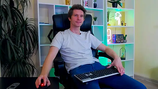 Eddie Baker online show from April 15, 2026, 8:20 pm