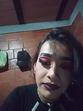 Sienna Dark online show from June 16, 2026, 2:47 am