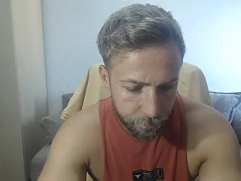 BlondEagleMuscle online show from August 5, 2026, 7:33 am