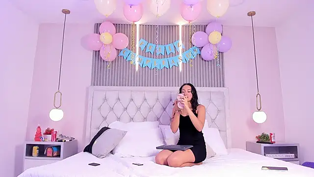 Katty cute19 online show from June 12, 2026, 4:22 am