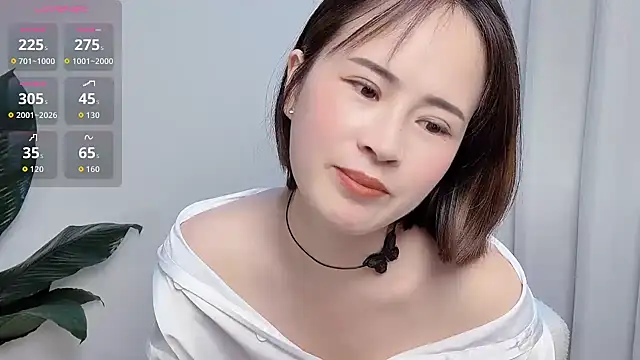 Xiaoyu-99 online show from April 23, 2026, 1:46 pm