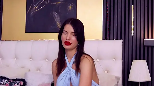 RaniaSnow online show from March 22, 2026, 4:27 am