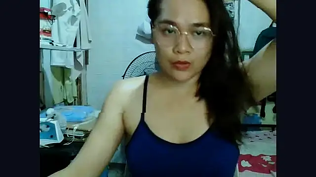 AniaFowler online show from March 22, 2026, 11:57 am