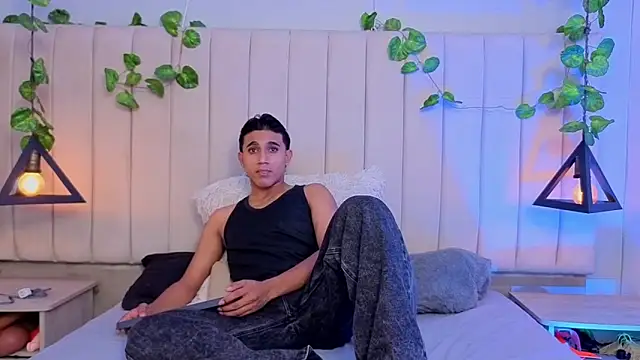 Morgan Bladee online show from April 4, 2026, 10:13 am