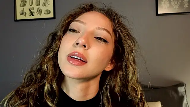 LYEAHAVEN online show from March 18, 2026, 10:13 pm