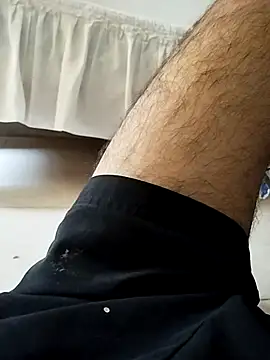 Paisa  Col77 online show from March 12, 2026, 6:58 pm