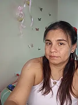 BettyBoo w online show from June 6, 2026, 1:49 pm