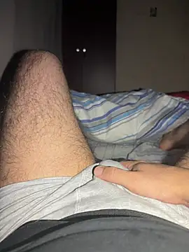 Snapshot of Cr1sXPorn chatting on April 18, 2026, 7:01 am Cr1sXPorn online show from April 18, 2026, 7:01 am