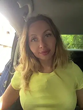 Snapshot of AngelEnigma chatting on July 8, 2026, 9:14 am AngelEnigma online show from July 8, 2026, 9:14 am