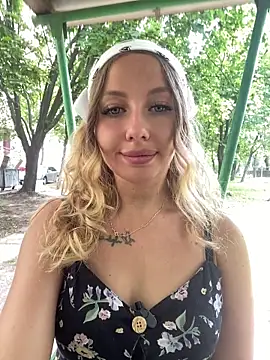 Snapshot of AngelEnigma chatting on July 21, 2026, 9:44 am AngelEnigma online show from July 21, 2026, 9:44 am