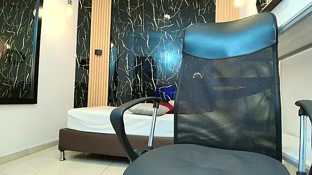 ValeriHot 1 online show from April 9, 2026, 6:19 am