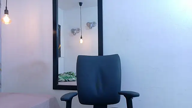 KingOfTemptation online show from June 13, 2026, 3:15 am