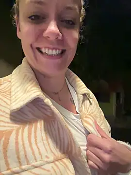 Nikkylapute online show from March 10, 2026, 10:37 pm