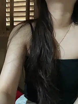 Snapshot of Lyn_baby chatting on March 9, 2026, 8:51 am Lyn baby online show from March 9, 2026, 8:51 am