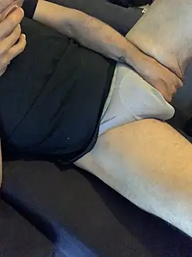 twink3434 online show from June 15, 2026, 12:40 pm