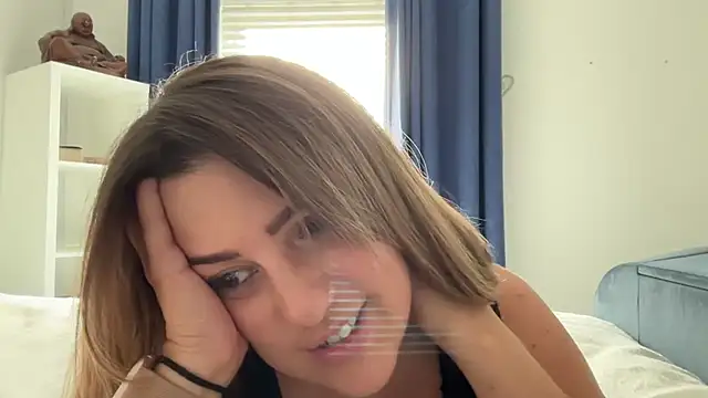 annabellewarick online show from April 20, 2026, 3:15 pm