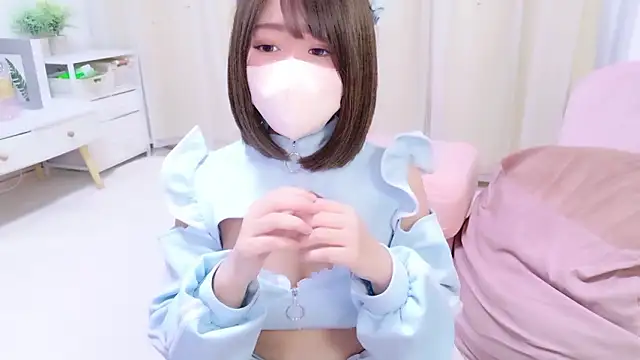 Snapshot of TSU-YU chatting on April 7, 2026, 10:26 am TSU-YU online show from April 7, 2026, 10:26 am