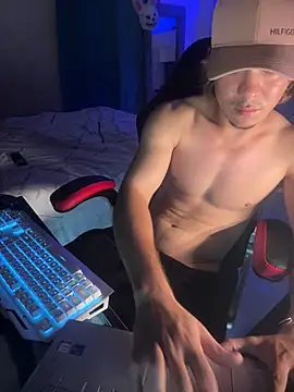 AngelLatinBoy online show from March 12, 2026, 5:52 pm