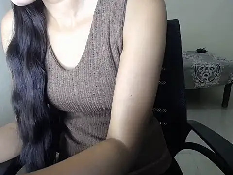 Snapshot of shreya_sharma01 chatting on April 9, 2026, 5:29 am shreya sharma01 online show from April 9, 2026, 5:29 am