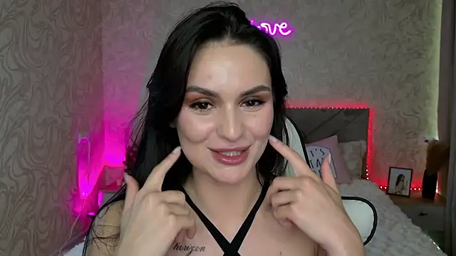 MilaaSweety online show from June 7, 2026, 10:13 pm
