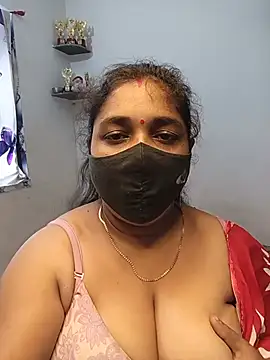Snapshot of Tanvi_My_Girl chatting on June 28, 2026, 4:40 am Tanvi My Girl online show from June 28, 2026, 4:40 am