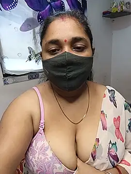 Snapshot of Tanvi_My_Girl chatting on July 26, 2026, 4:31 am Tanvi My Girl online show from July 26, 2026, 4:31 am