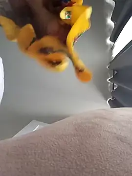 Blueneska online show from April 30, 2026, 8:53 am