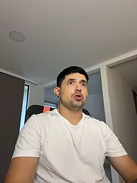 TroyeSavage online show from March 31, 2026, 11:32 am