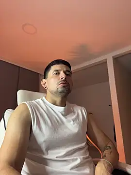 TroyeSavage online show from April 13, 2026, 10:54 am