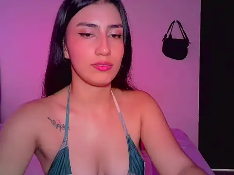 Snapshot of KattySquirtt chatting on March 28, 2026, 7:57 pm KattySquirtt online show from March 28, 2026, 7:57 pm