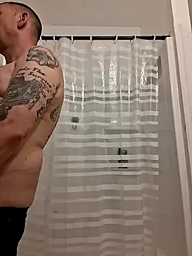 Brandon23xxxgb online show from April 30, 2026, 10:43 am
