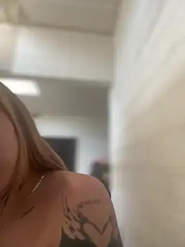 CarolQueen1  online show from June 12, 2026, 12:59 pm
