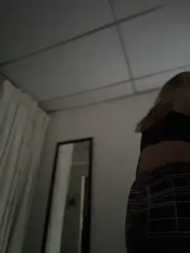 CarolQueen1  online show from June 16, 2026, 1:14 pm
