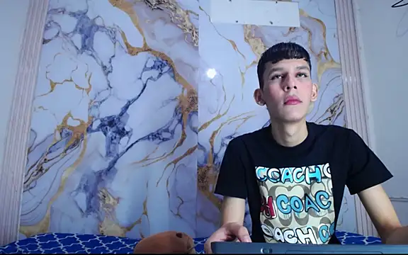 Desire Boys1 online show from April 14, 2026, 6:25 pm