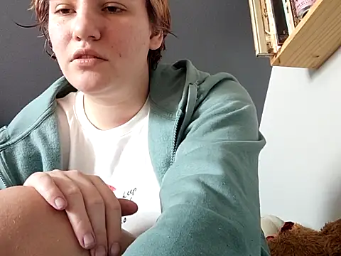 Snapshot of thatcutesubgirlwlw chatting on March 14, 2026, 1:27 pm thatcutesubgirlwlw online show from March 14, 2026, 1:27 pm