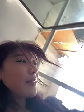 Snapshot of linhanbaby chatting on March 11, 2026, 2:17 am linhanbaby online show from March 11, 2026, 2:17 am