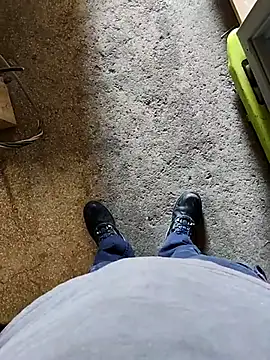 Snapshot of Alexdu89 chatting on March 9, 2026, 9:24 am Alexdu89 online show from March 9, 2026, 9:24 am