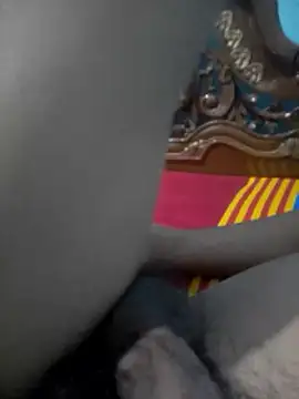 niakam22 online show from March 12, 2026, 3:34 am