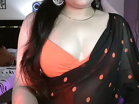 Snapshot of NaughtyUrus chatting on June 12, 2026, 5:23 pm NaughtyUrus online show from June 12, 2026, 5:23 pm